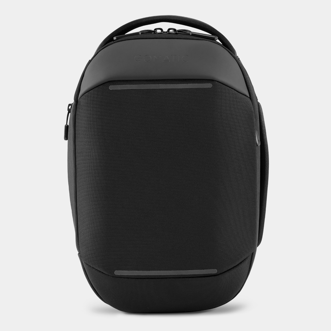 Gomatic Navigator Sling 6L Black Front View#color_black